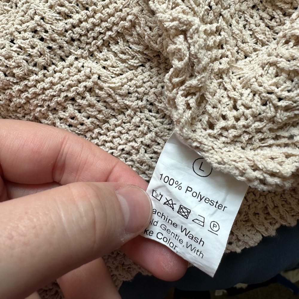 Knit Tie Front Tank - Picture 4 of 5